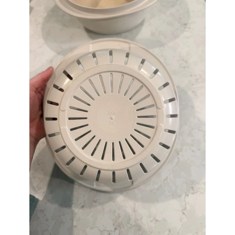 Vintage Tupperware Ultra 21 Almond 2Qt Casserole Dish with Steamer Insert 1740-1